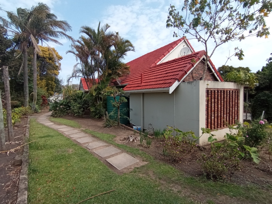 7 Bedroom Property for Sale in Berea Eastern Cape